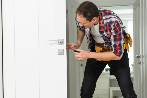 Serrurier en indre-et-loire : votre expert disponible 24/7